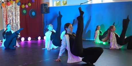 Powiększ grafikę: palacowe-dance-show-2026-697676.jpg