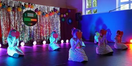 Powiększ grafikę: palacowe-dance-show-2026-697689.jpg