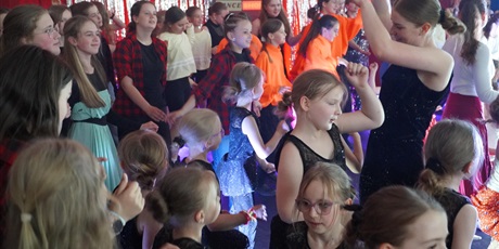 Powiększ grafikę: palacowe-dance-show-2026-697753.jpg