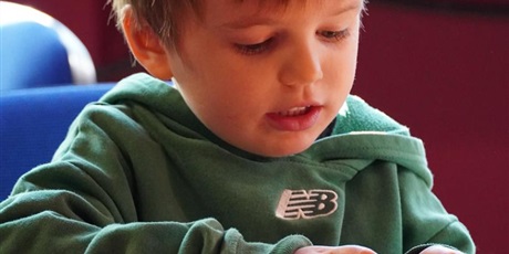 Powiększ grafikę: przyklej-sie-do-lasu-warsztaty-rodzinne-w-palacu-mlodziezy-650305.jpg