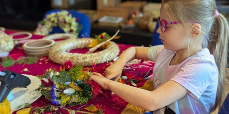 Powiększ grafikę: przyklej-sie-do-lasu-warsztaty-rodzinne-w-palacu-mlodziezy-650334.jpg