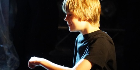 Powiększ grafikę: spektakl-grupy-proffeska-tylko-grzecznie-656455.jpg