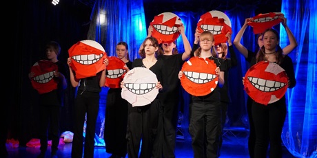 Powiększ grafikę: spektakl-grupy-proffeska-tylko-grzecznie-656469.jpg