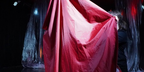 Powiększ grafikę: spektakl-grupy-proffeska-tylko-grzecznie-656471.jpg