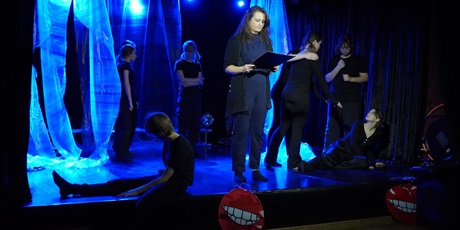 Powiększ grafikę: spektakl-grupy-proffeska-tylko-grzecznie-656486.jpg