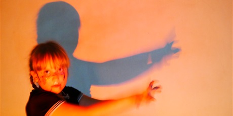 Powiększ grafikę: straaaszne-zajecia-z-pracowni-tanecznej-elzbiety-pruszko-654910.jpg