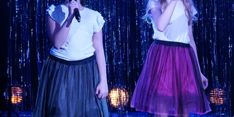 Powiększ grafikę: swiateczno-noworoczny-koncert-pracowni-wokalnej-670857.jpg