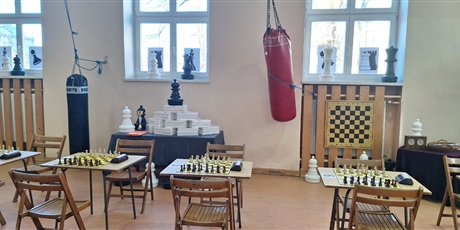 Powiększ grafikę: v-turniej-szachowa-zima-w-palacu-mlodziezy-671729.jpg