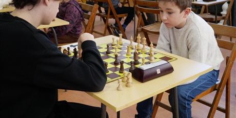 Powiększ grafikę: v-turniej-szachowa-zima-w-palacu-mlodziezy-671739.jpg