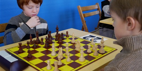 Powiększ grafikę: v-turniej-szachowa-zima-w-palacu-mlodziezy-671740.jpg