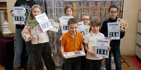 Powiększ grafikę: v-turniej-szachowa-zima-w-palacu-mlodziezy-671762.jpg